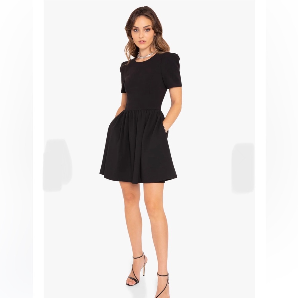 NWOT Black Halo Chadwick Mini Dress in Black SZ 14